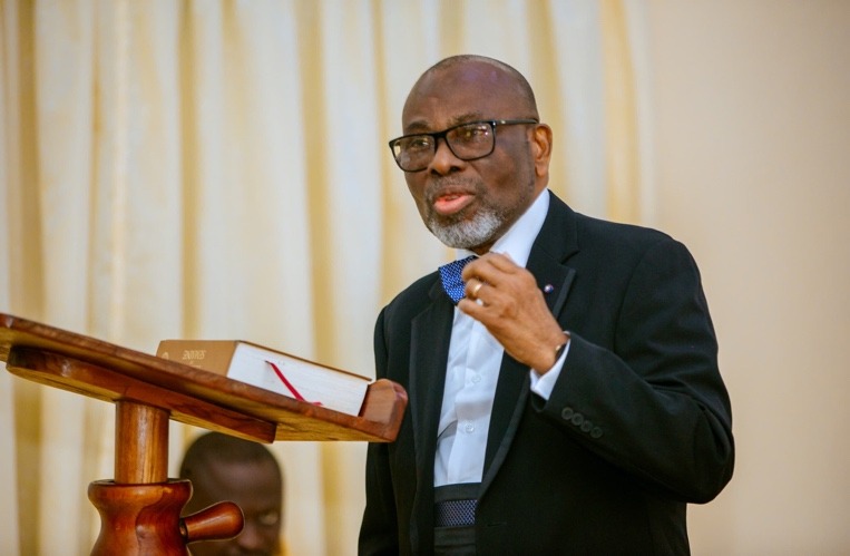 L'ambassadeur à la retraite Théodore Loko a opiné sur le rôle de l'Église catholique dans la socialisation politique au Bénin.